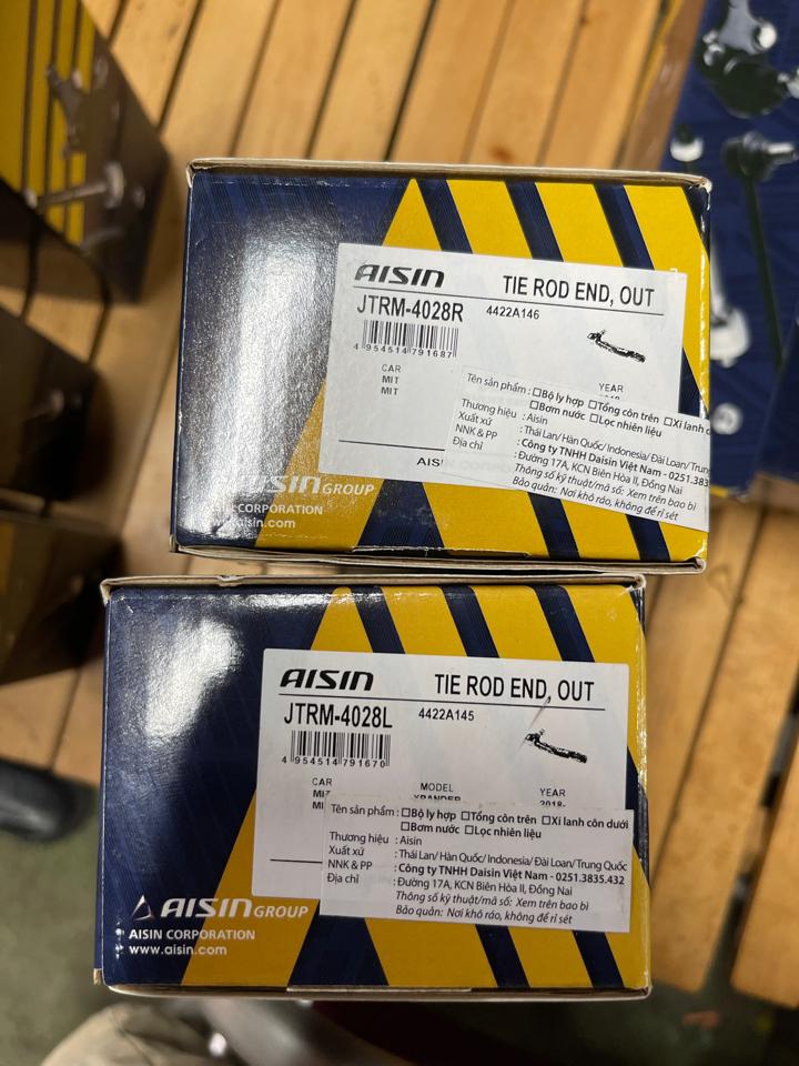 Xpander form cũ. Routyun lái ngoài trái phải. JTRM4028L/R-duoc-ban-tai-Dr.Shock VN