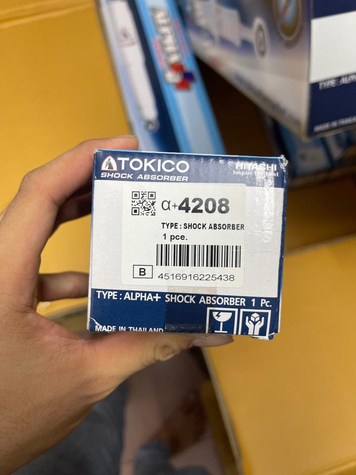 Phuộc sau Innova 04-15 - Tokico Alpha Plus-duoc-ban-tai-Dr.Shock VN
