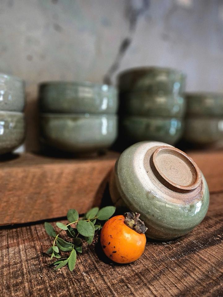 Chén xanh ngọc nhỏ
nhạt-duoc-ban-tai-Komorebi Pottery