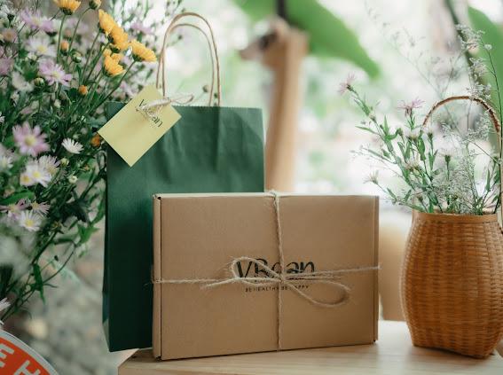 Đậu đen xanh lòng rang mộc hộp 0.5 kg (Dạng quà tặng)-duoc-ban-tai-Tiệm Đậu VBEAN