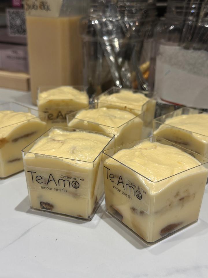 Bánh Tiramisu-duoc-ban-tai-Te.Amo Coffee