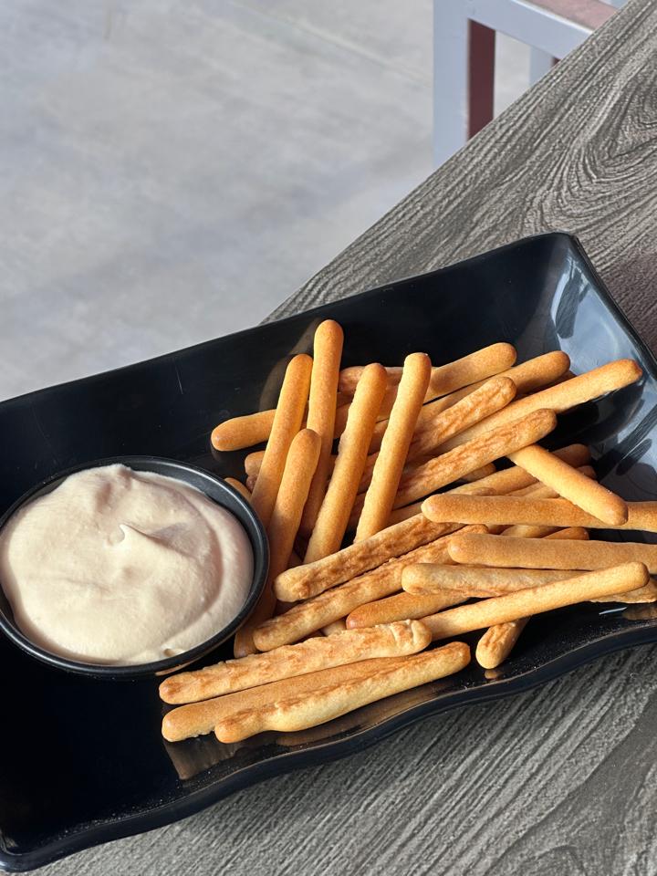 Bánh Que Kem Trứng-duoc-ban-tai-Te.Amo Coffee