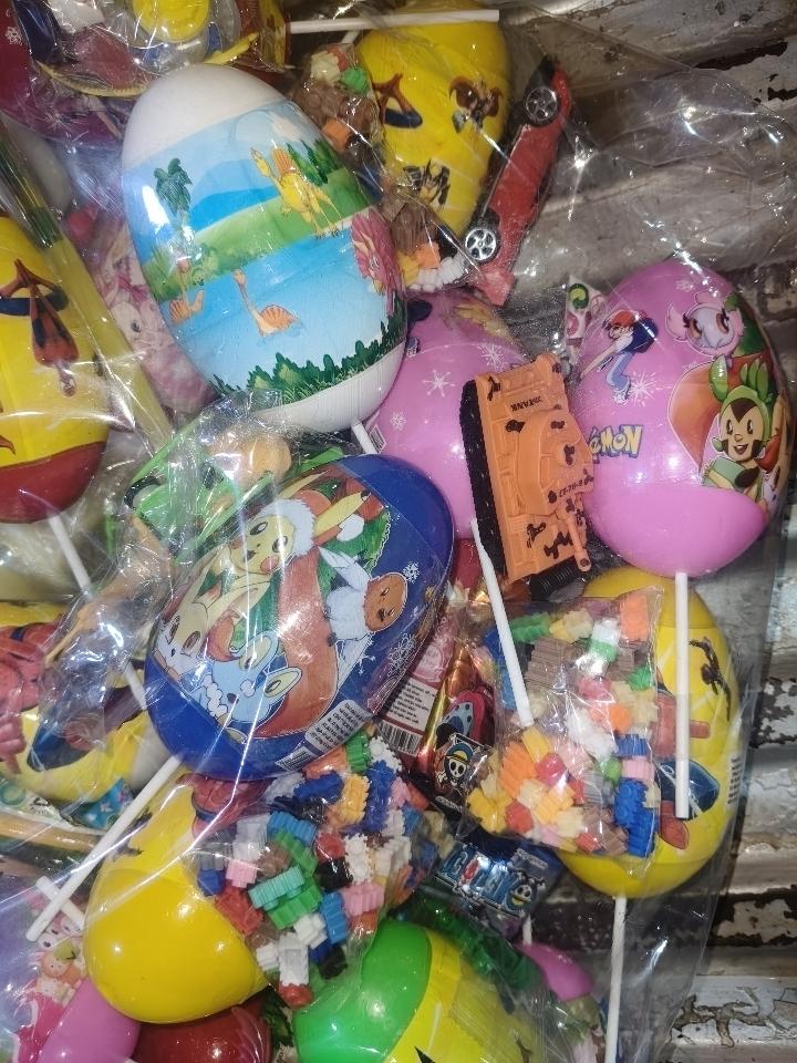 Trứng đồ chơi(20c)-duoc-ban-tai-NPP Hoàng Tiến Khôi