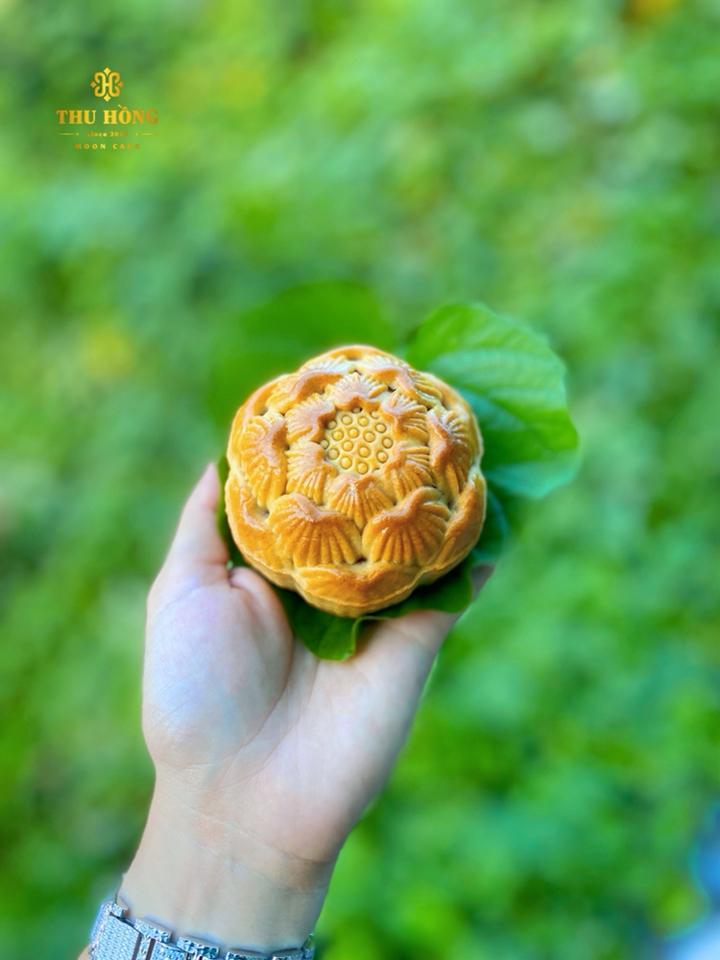 trà xanh 2 trứng -duoc-ban-tai-Bánh Trung Thu Tươi Thu Hồng