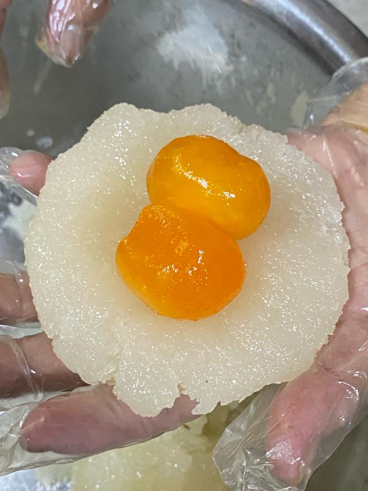 Sữa dừa 2 trứng -duoc-ban-tai-Bánh Trung Thu Tươi Thu Hồng