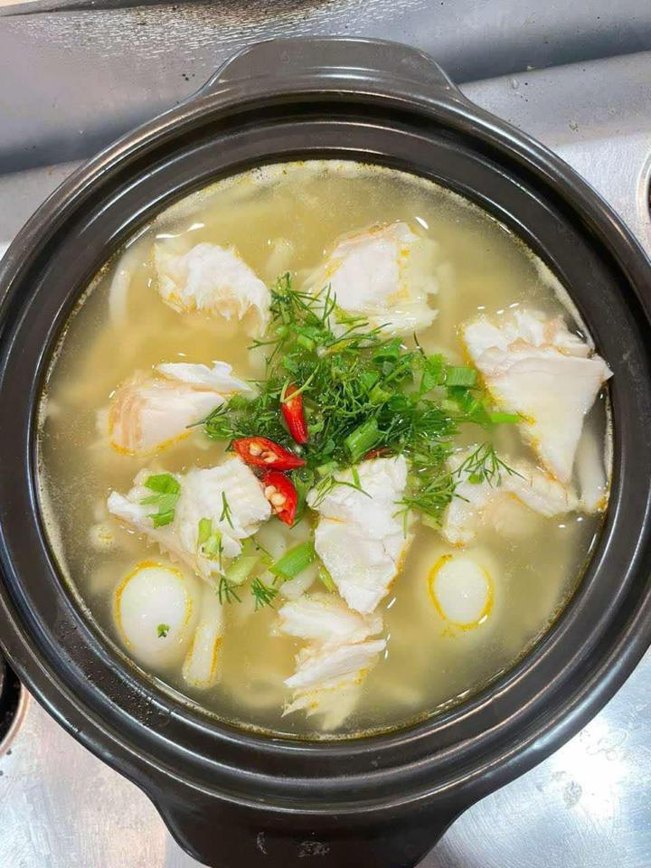 Bánh canh cá hấp-duoc-ban-tai-A CAY QUÁN