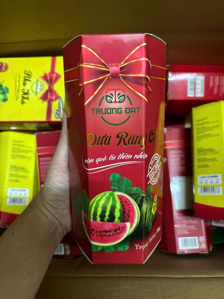 Hạt dưa hộp lục giác cao - 80gr-duoc-ban-tai-Hạt Dưa Trường Đạt