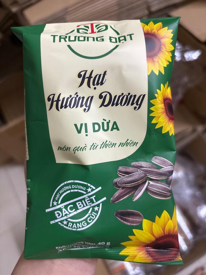 Hướng dương vị dừa 40gr - lốc 20 gói-duoc-ban-tai-Hạt Dưa Trường Đạt