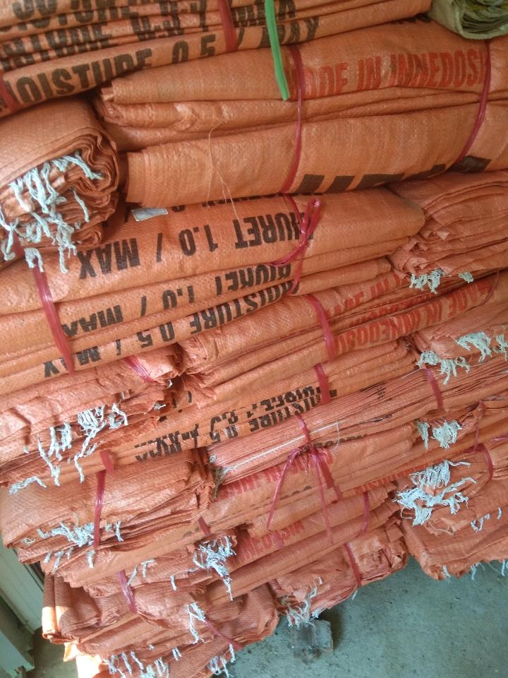 Bao tải cam ure 7 rẻ nhà máy -duoc-ban-tai-Cửa Hàng Tạp Hoá Luân Dung