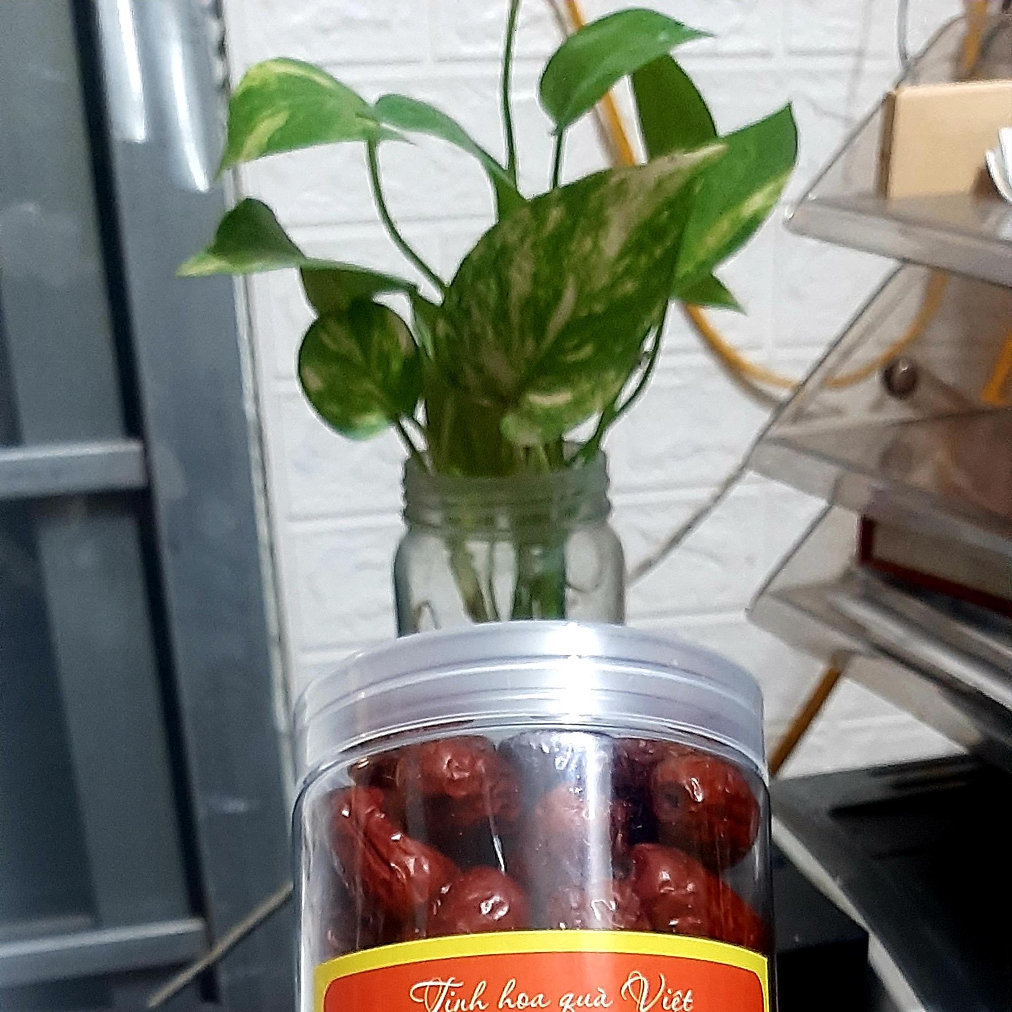 Táo đỏ dẻo ngọt, loại ngon dùng để ăn - hộp 500gr -duoc-ban-tai-Đông y Việt Phương