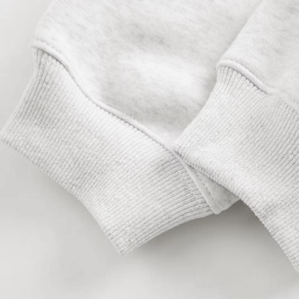 Áo Sweater Cổ Tim Cài Khuy Form Rộng Chất Liệu Nỉ 2 Da / Amee Studio Signature-duoc-ban-tai-Handsome Shop