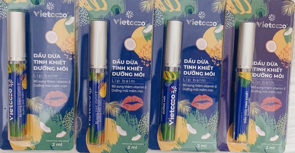 Son dưỡng môi dầu dừa tinh khiết-duoc-ban-tai-Chan Chan shop