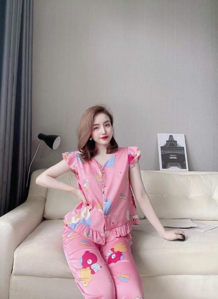 Tn HT hoạt hình -duoc-ban-tai-Chan Chan shop