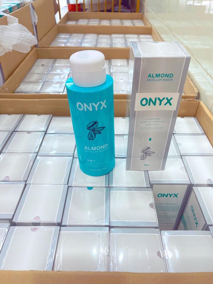 Tẩy trang phiên bản new onyx 500ml-duoc-ban-tai-Chan Chan shop