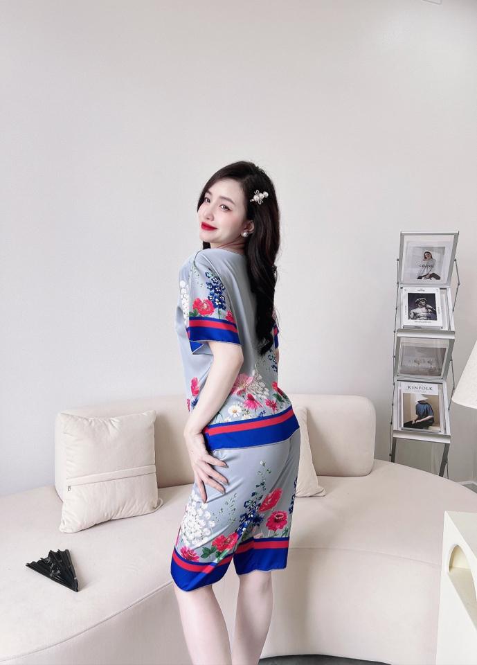 Lửng cổ tròn 1-duoc-ban-tai-Chan Chan shop