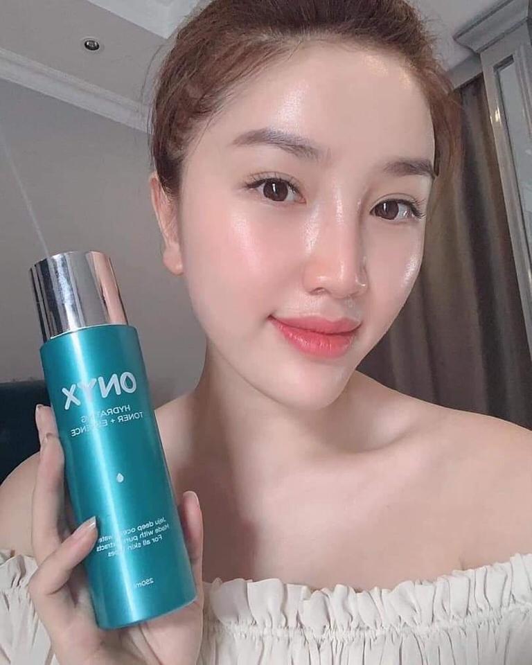 Toner& essence ONYX -duoc-ban-tai-Chan Chan shop