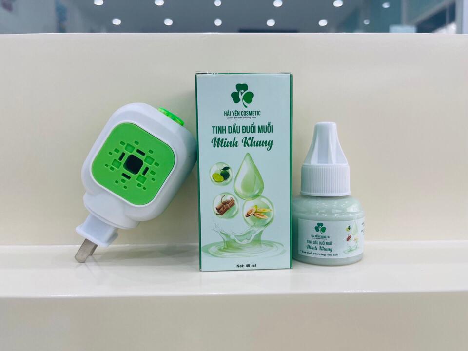 Đèn xông tinh dầu đuổi muỗi cho bé -duoc-ban-tai-Chan Chan shop
