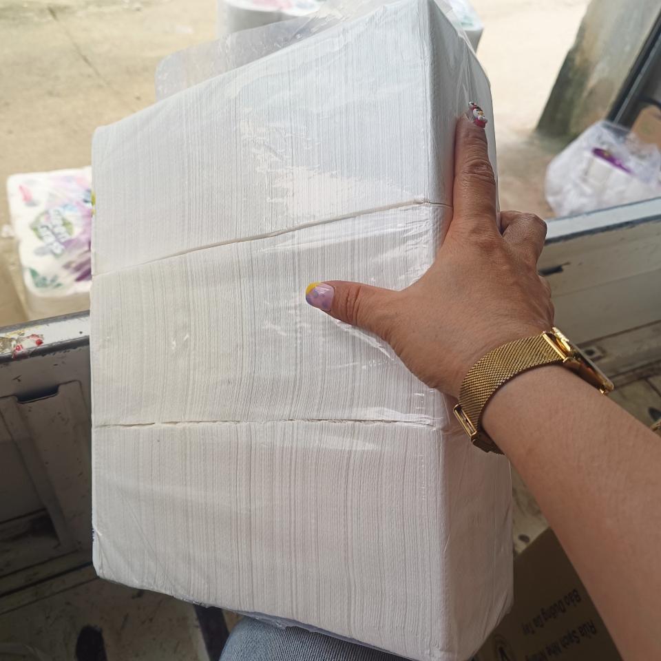 Khăn giấy Napkin Hoa việt 10x10cm-duoc-ban-tai-KHÁNH TRANG Company