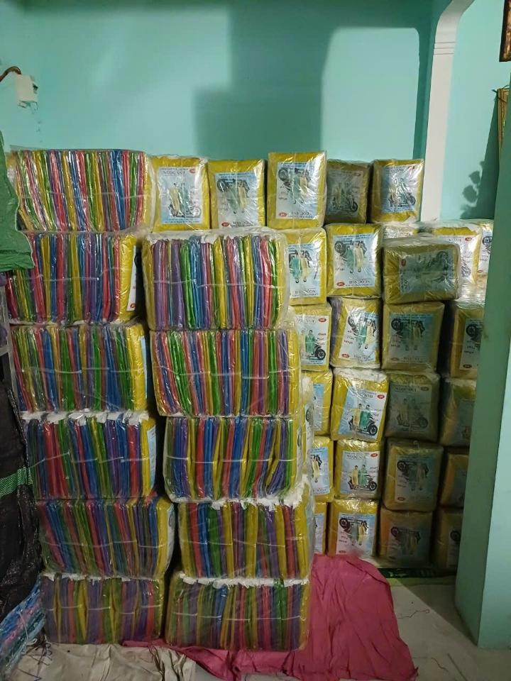 Áo Mưa tiện lợi (5/5) Việt Nga-duoc-ban-tai-KHÁNH TRANG Company