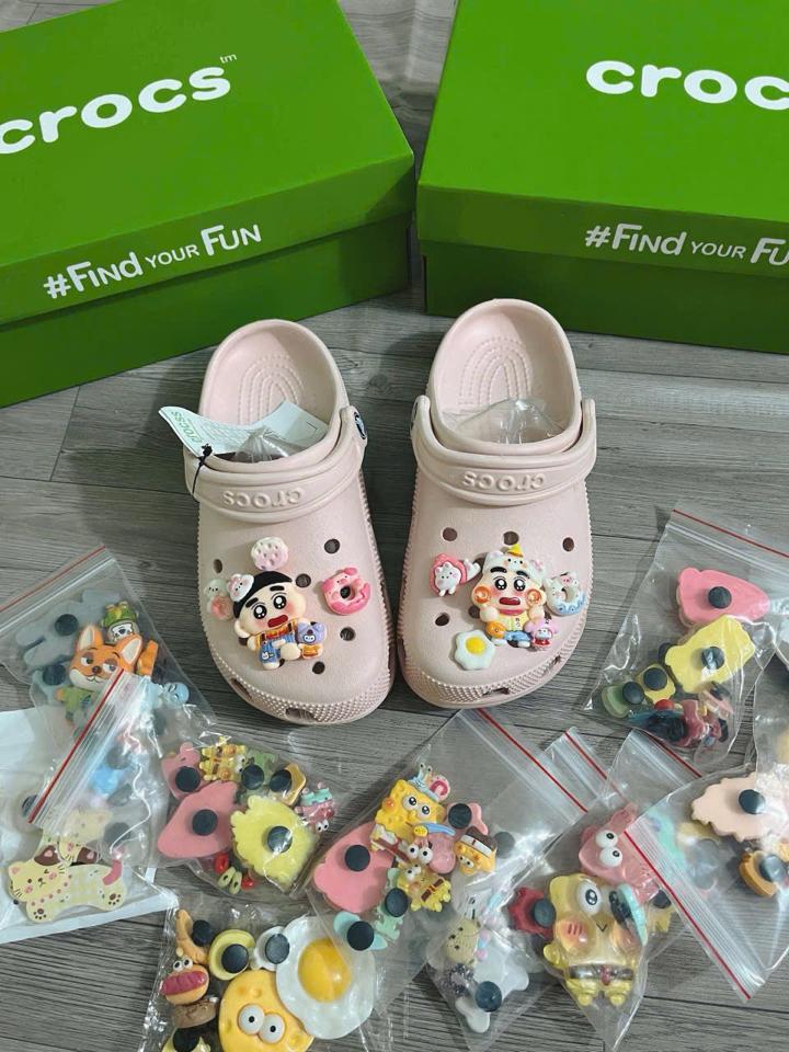 Shin mắt ước-duoc-ban-tai-Shop dép crocs+charm