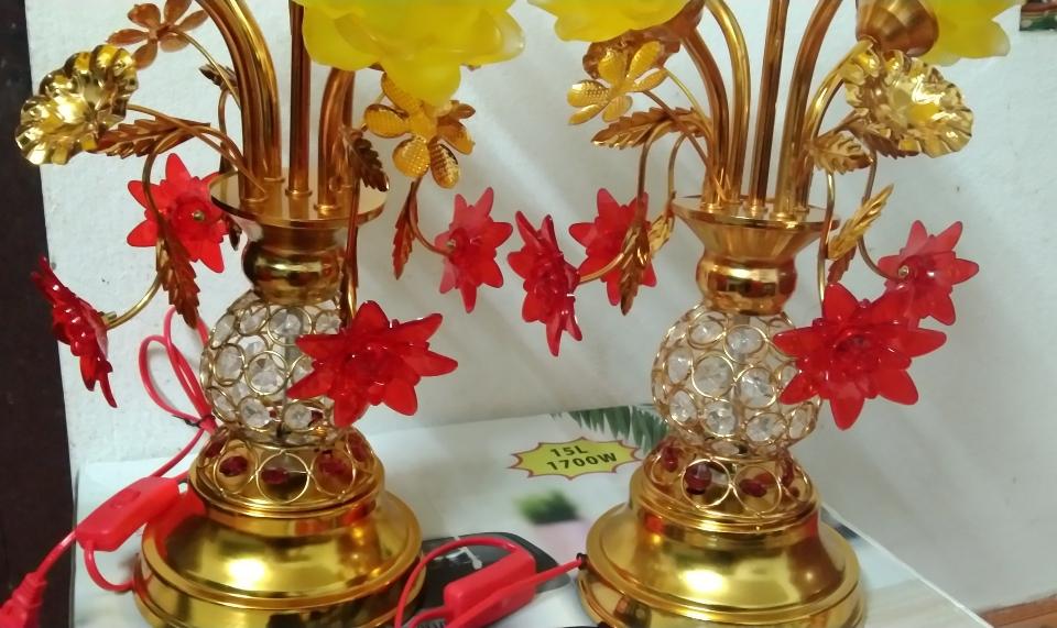 ĐÈN THỜ RỦ HOA SEN LƯU LY PHA LÊ 5 BÔNG SANG TRỌNG-duoc-ban-tai-TỔNG KHO TRẦN DUNG
