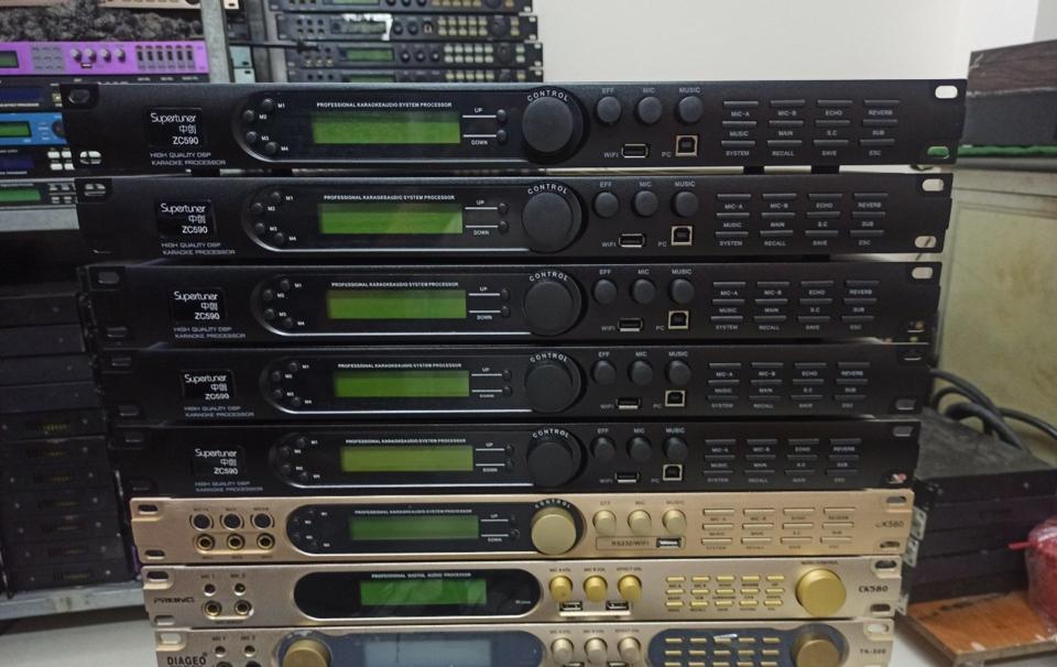 Vang x12-duoc-ban-tai-Duy Hậu Audio