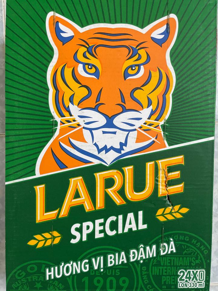 Larue xanh-duoc-ban-tai-Tạp hoá Mai