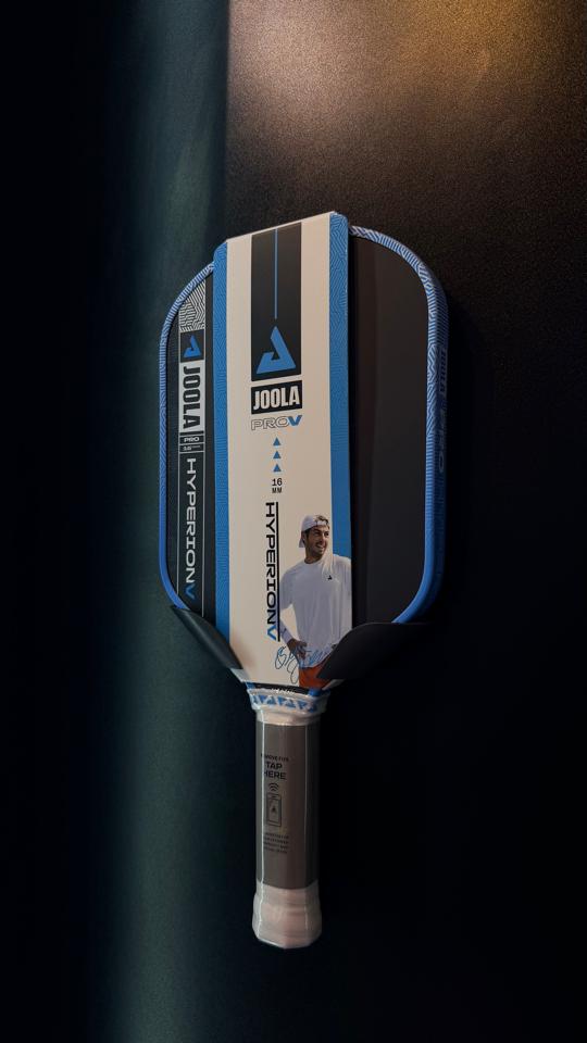 JOOLA PRO V HYPERION-duoc-ban-tai-UNITY PICKLEBALL STORE