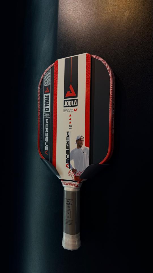 JOOLA PRO V PERSEUS Đỏ-duoc-ban-tai-UNITY PICKLEBALL STORE