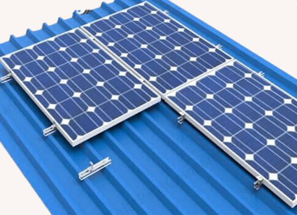 Ray kê tấm mái tôn-duoc-ban-tai-Xsolar Thiết Bị Điện Mặt Trời Việt Nam