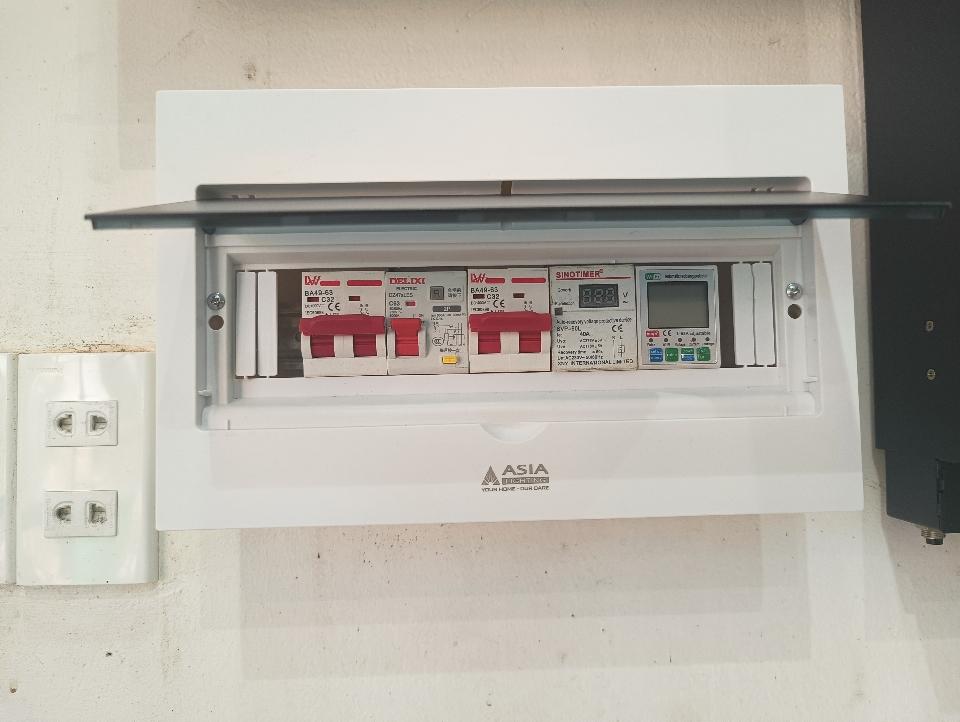 Tủ Điện 63A DC-1000v-duoc-ban-tai-Xsolar Thiết Bị Điện Mặt Trời Việt Nam