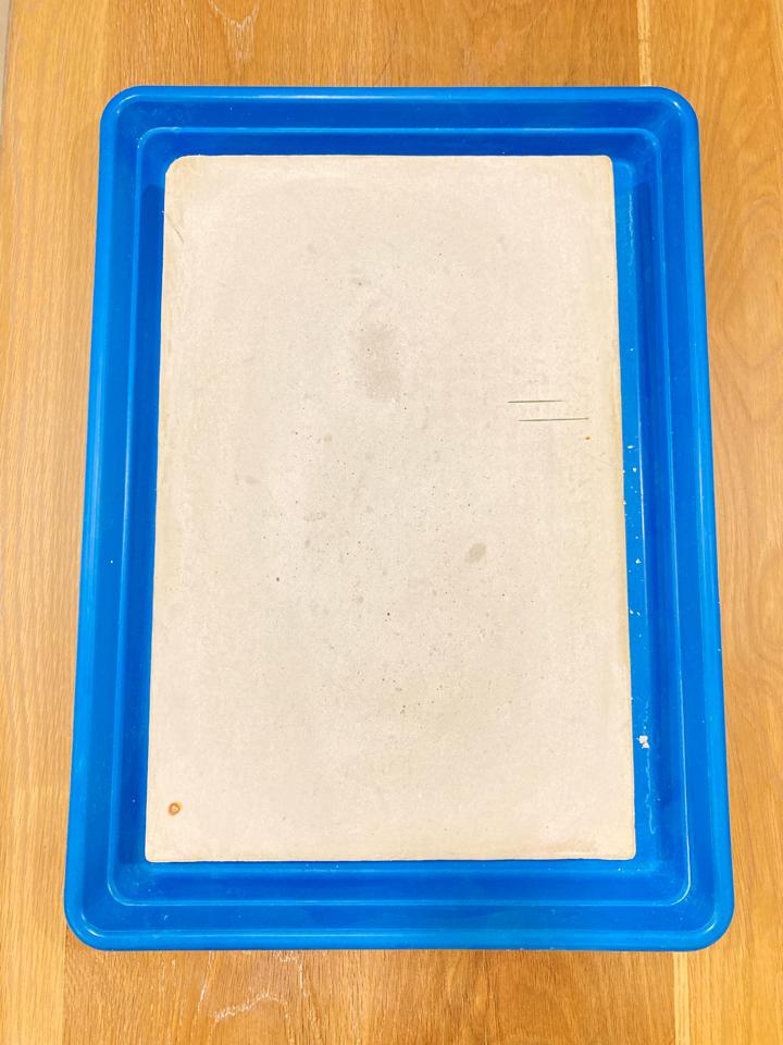 Tấm thạch cao 45x30cm phơi đất sét-duoc-ban-tai-Que Sera Arts & Lifestyle