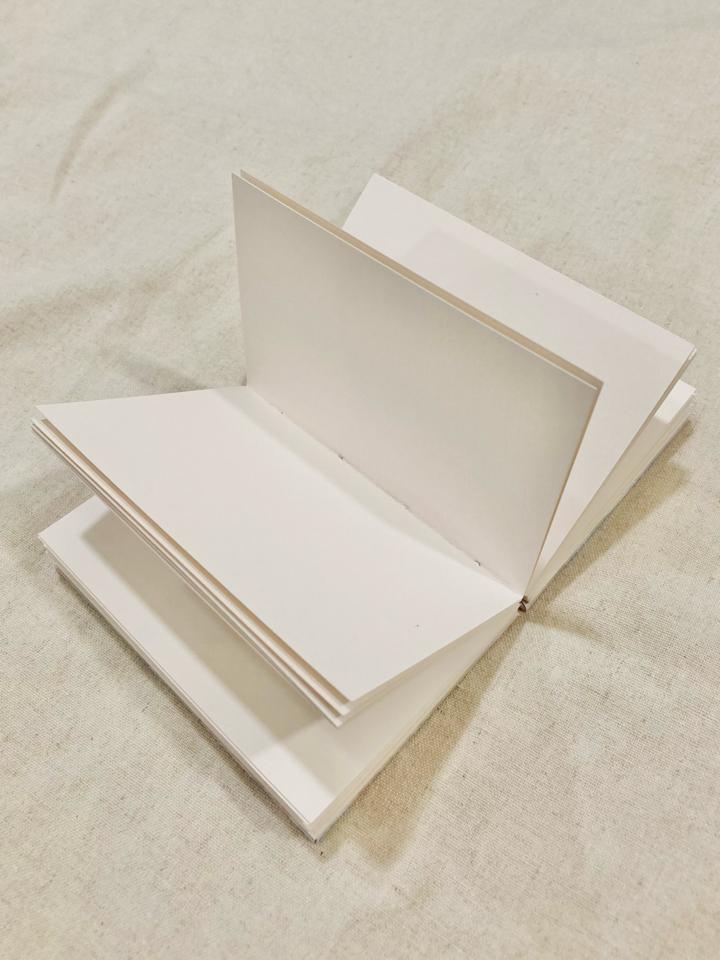 Handmade A7 sketchbook-duoc-ban-tai-Que Sera Arts & Lifestyle