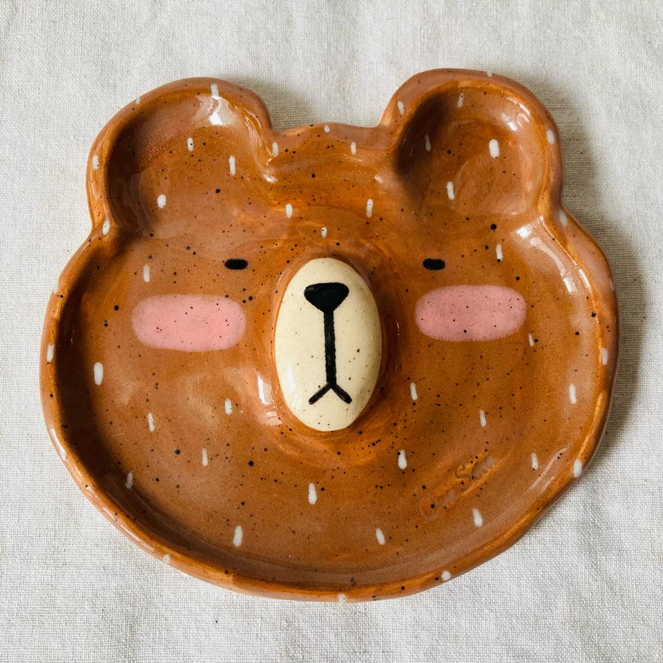 Bear Plate-duoc-ban-tai-Que Sera Arts & Lifestyle