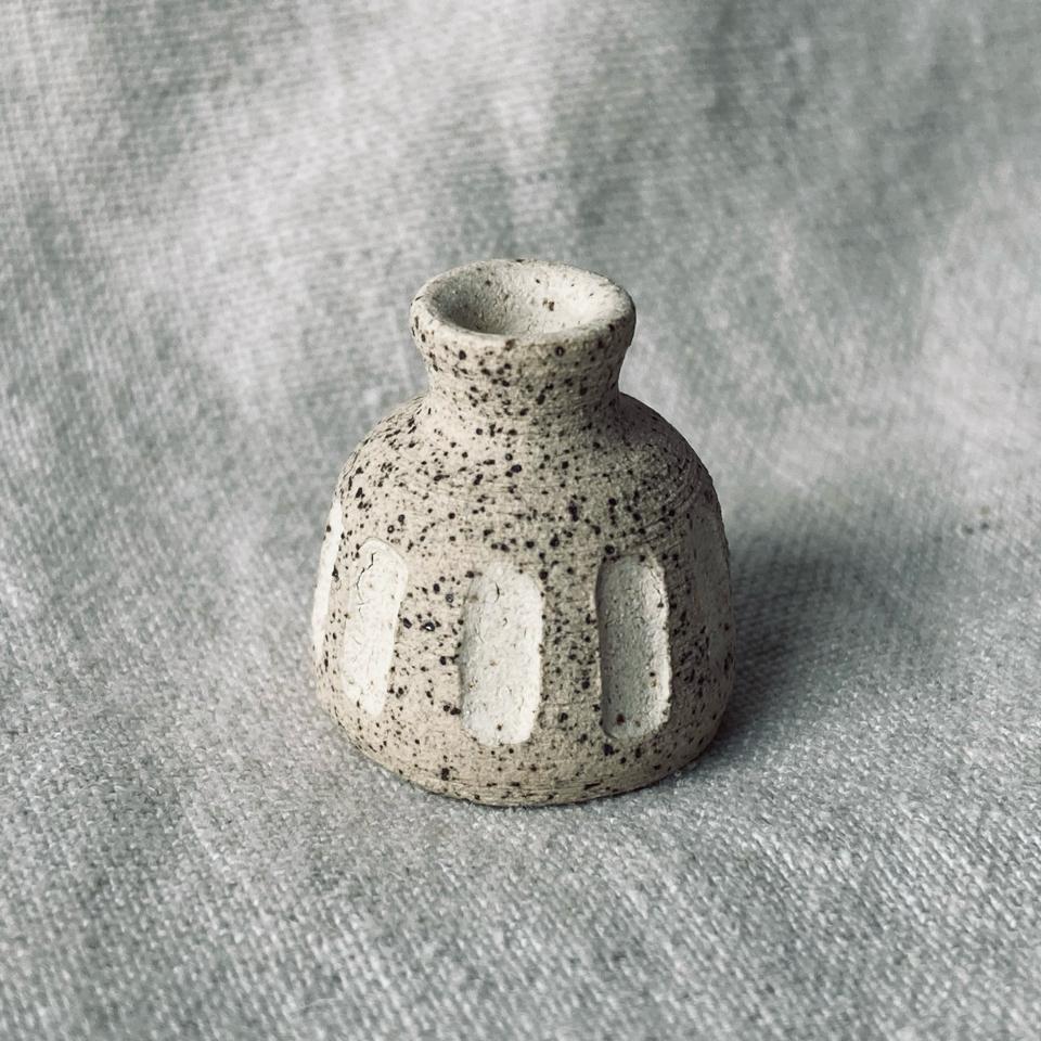 Mini vase-duoc-ban-tai-Que Sera Arts & Lifestyle