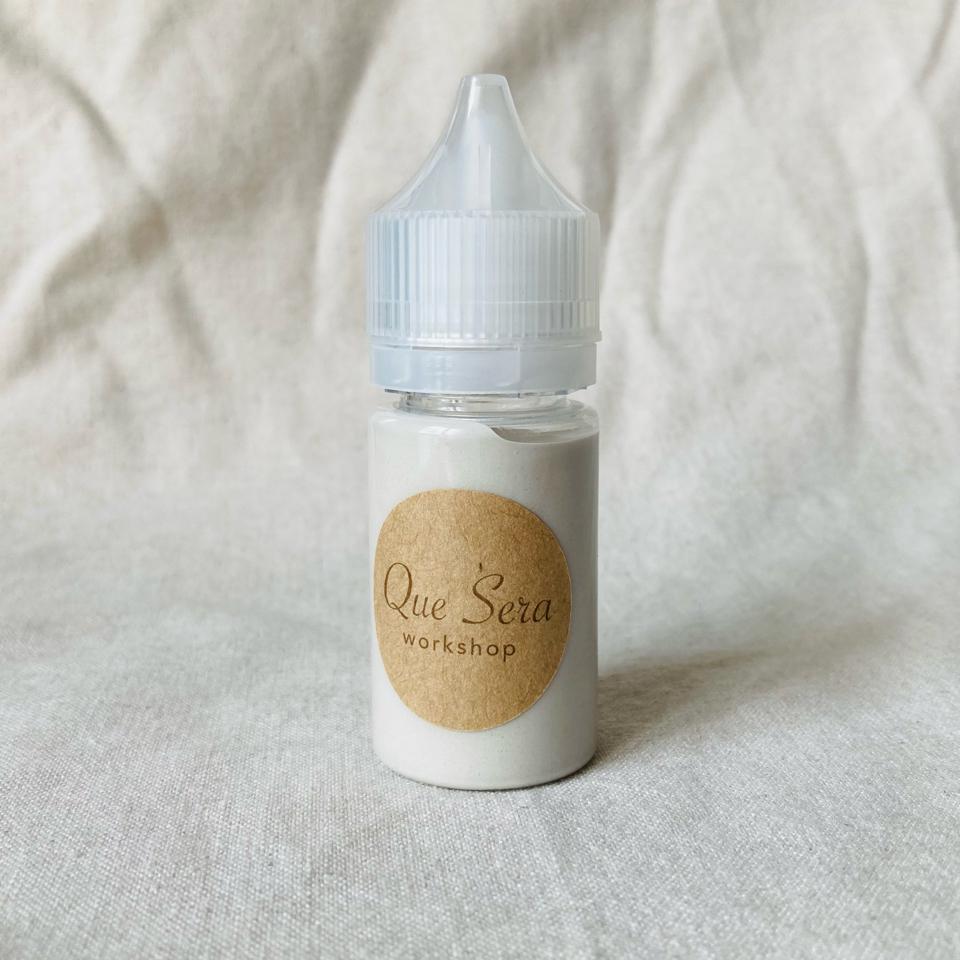 QS01.White - Trắng-duoc-ban-tai-Que Sera Arts & Lifestyle