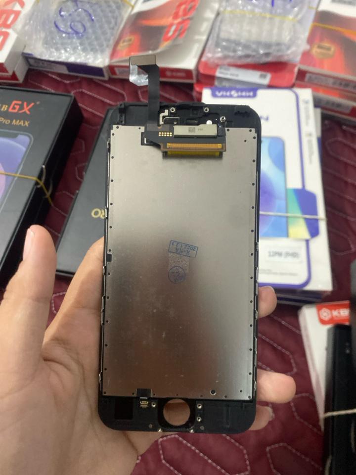 IPhone 6S-duoc-ban-tai-Đỗ Vy
