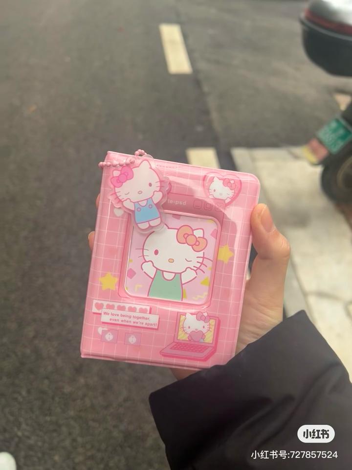 Clollect book album đựng ảnh card hello kitty kèm móc khoá-duoc-ban-tai-Sin Sin Shop