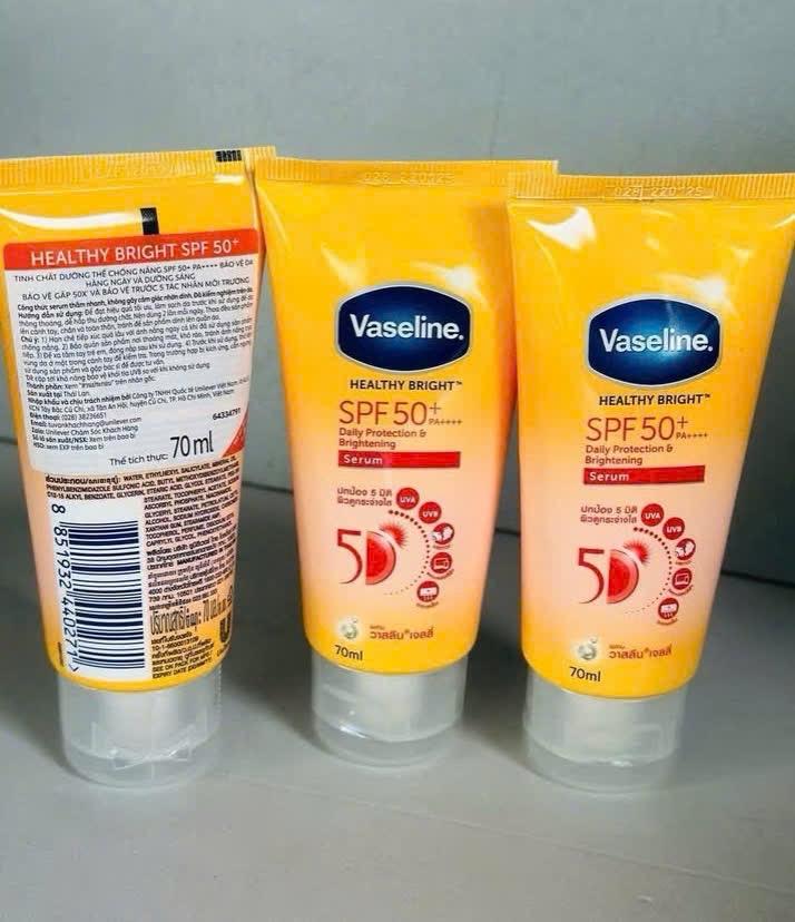 DƯỠNG THỂ CHỐNG NẮNG VASEINE-duoc-ban-tai-Sin Sin Shop