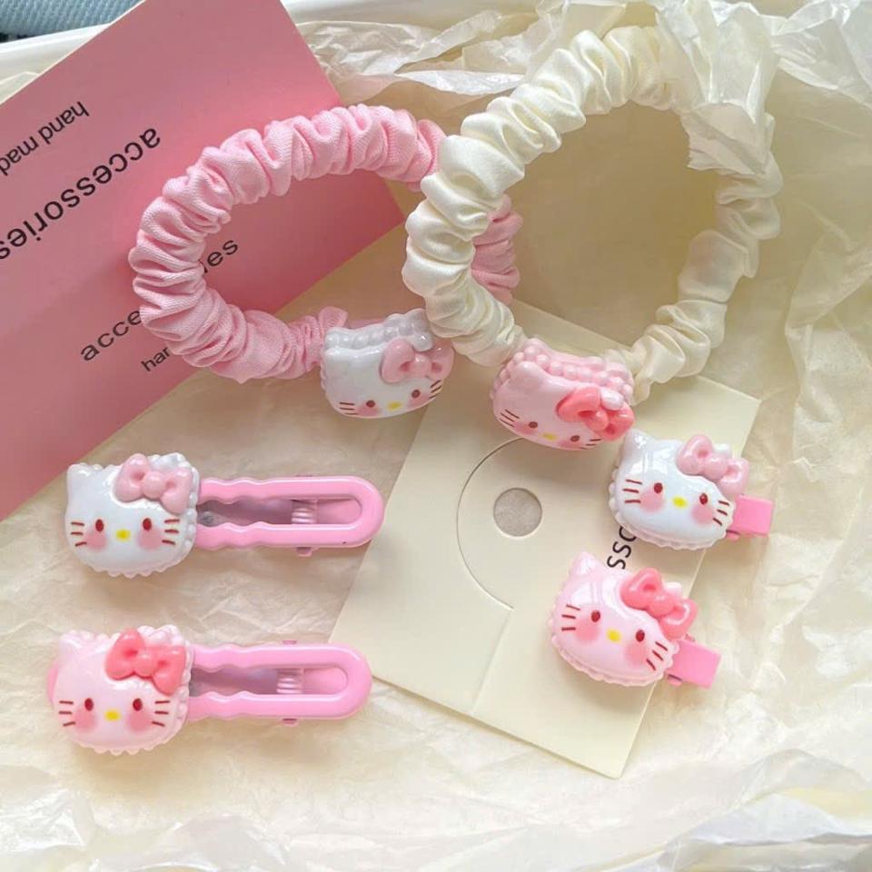 SET 6 PHỤ KIỆN TÓC HELLO KITTY-duoc-ban-tai-Sin Sin Shop