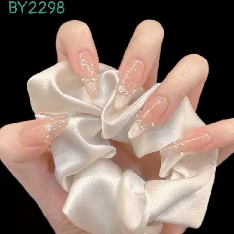 Hộp 24 móng đá-duoc-ban-tai-Sin Sin Shop