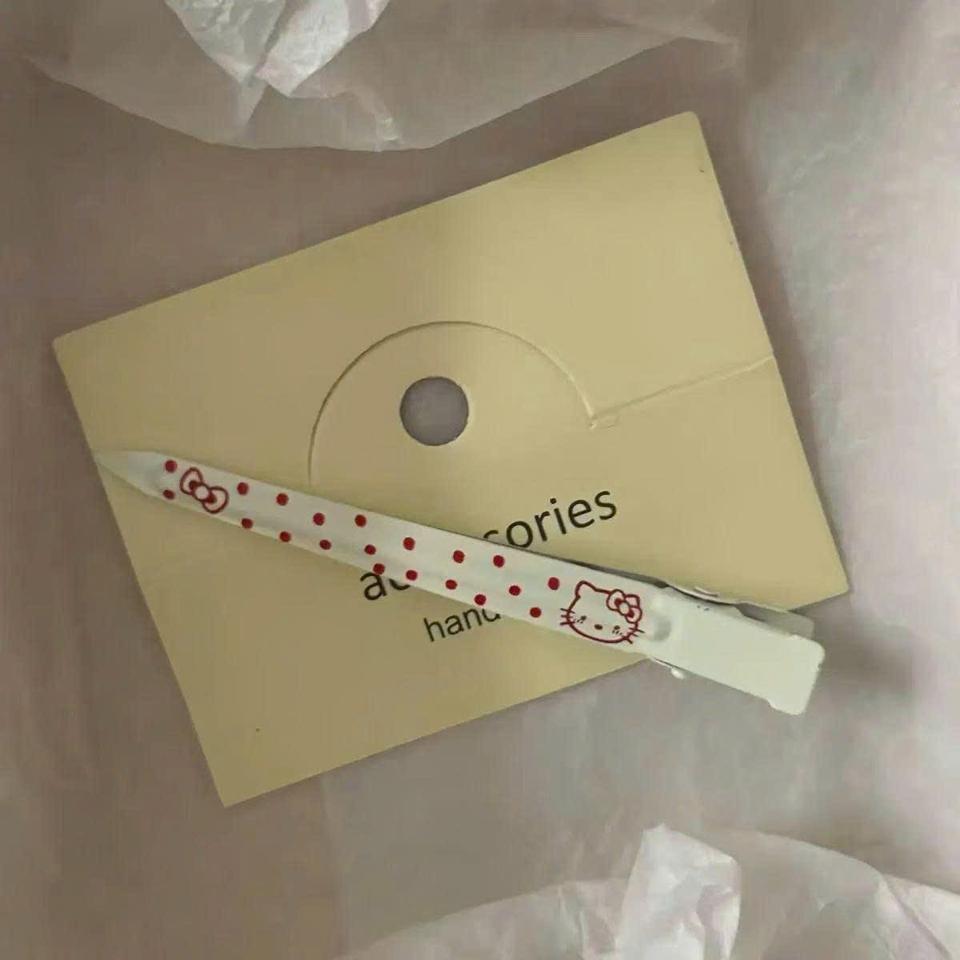 KẸP MỎ VỊT DÀI NHỌN HELLO KITTY TRẮNG-duoc-ban-tai-Sin Sin Shop