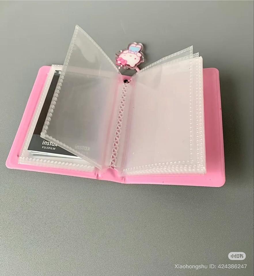 Clollect book album đựng ảnh card hello kitty kèm móc khoá-duoc-ban-tai-Sin Sin Shop