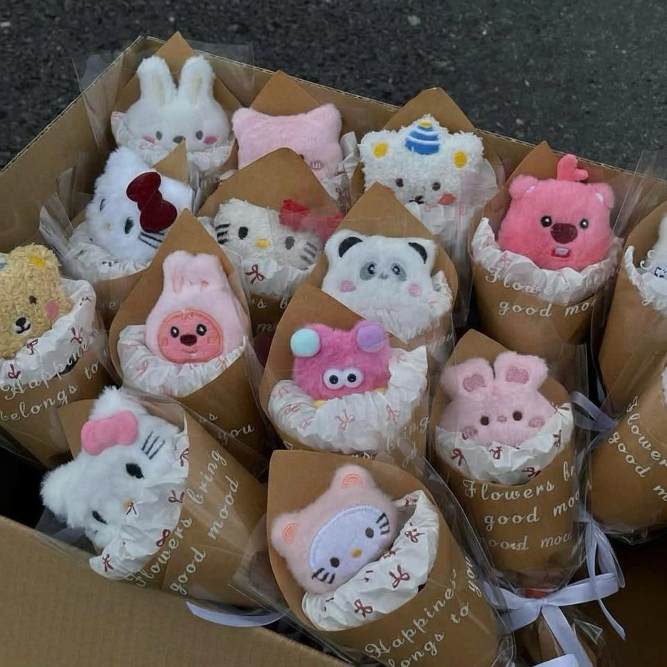 BÓ HOA ỐC QUẾ MẶT GẤU HELLO KITTY-duoc-ban-tai-Sin Sin Shop