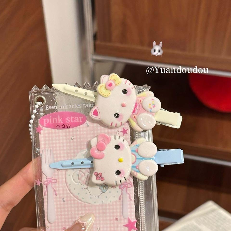 KẸP MỎ VỊT DÀI NHỌN HELLO KITTY CHARM TO-duoc-ban-tai-Sin Sin Shop