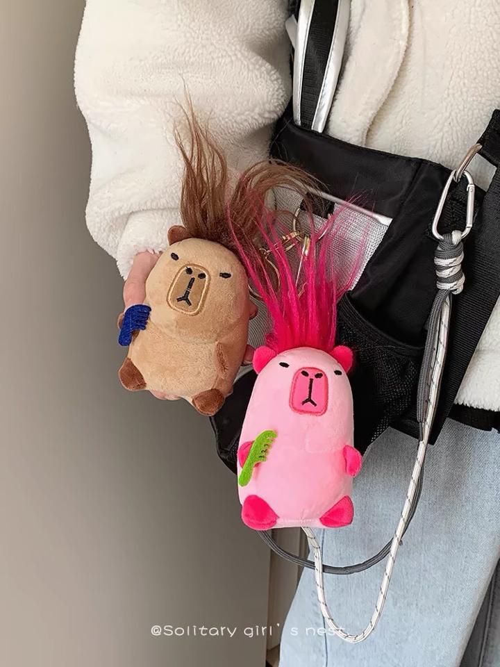 MÓC KHÓA BÔNG CAPYBARA TÓC XÙ-duoc-ban-tai-Sin Sin Shop