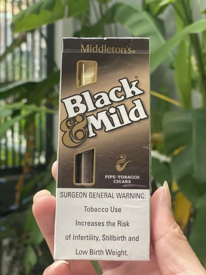 Xì gà Black&mild-duoc-ban-tai-THUỐC LÁ THƠM SMOKE & CHILL