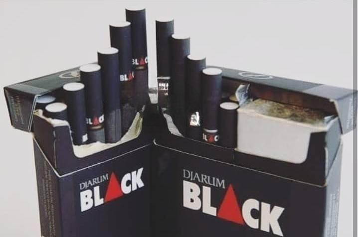 DjArum Black -duoc-ban-tai-THUỐC LÁ THƠM SMOKE & CHILL