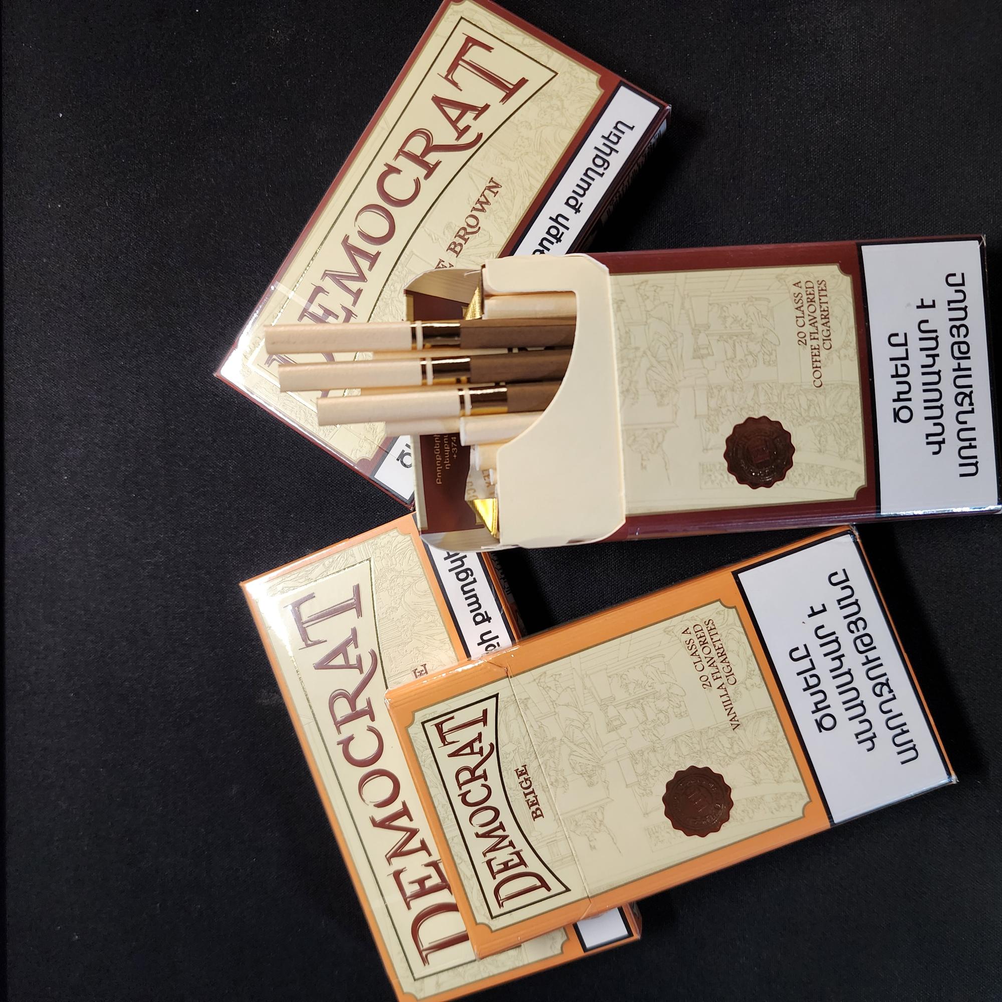 DEMOCRAT-duoc-ban-tai-THUỐC LÁ THƠM SMOKE & CHILL