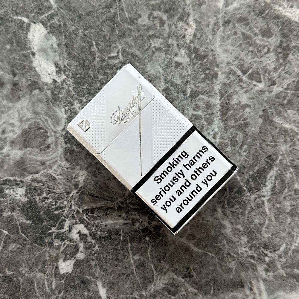 DAVIDOFF WHITE -duoc-ban-tai-THUỐC LÁ THƠM SMOKE & CHILL